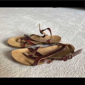 Blowfish Strappy Sandal size 10